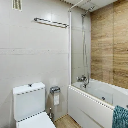 1 Bedroom Stunning In