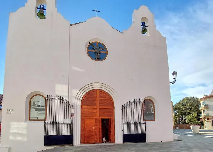 1 Bedroom Stunning In Apartment