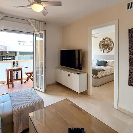 1 Bedroom Stunning In Apartamento