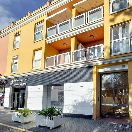 1 Bedroom Stunning In Apartamento