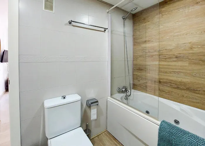 1 Bedroom Stunning In